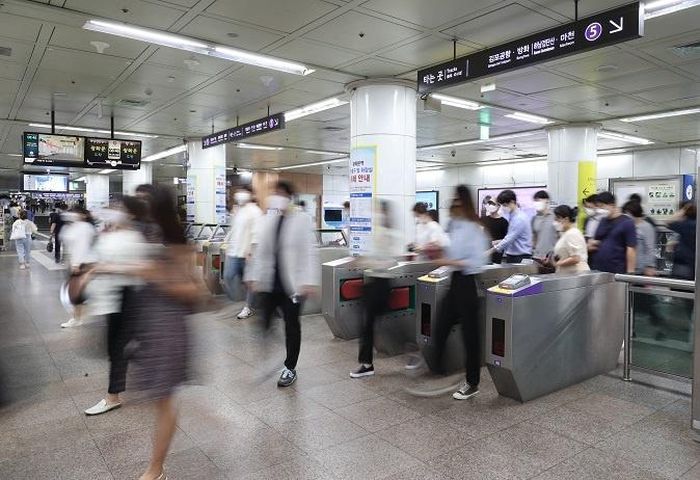 Nhiều người Hàn Quốc làm việc đến kiệt sức vì không còn lựa chọn khác.